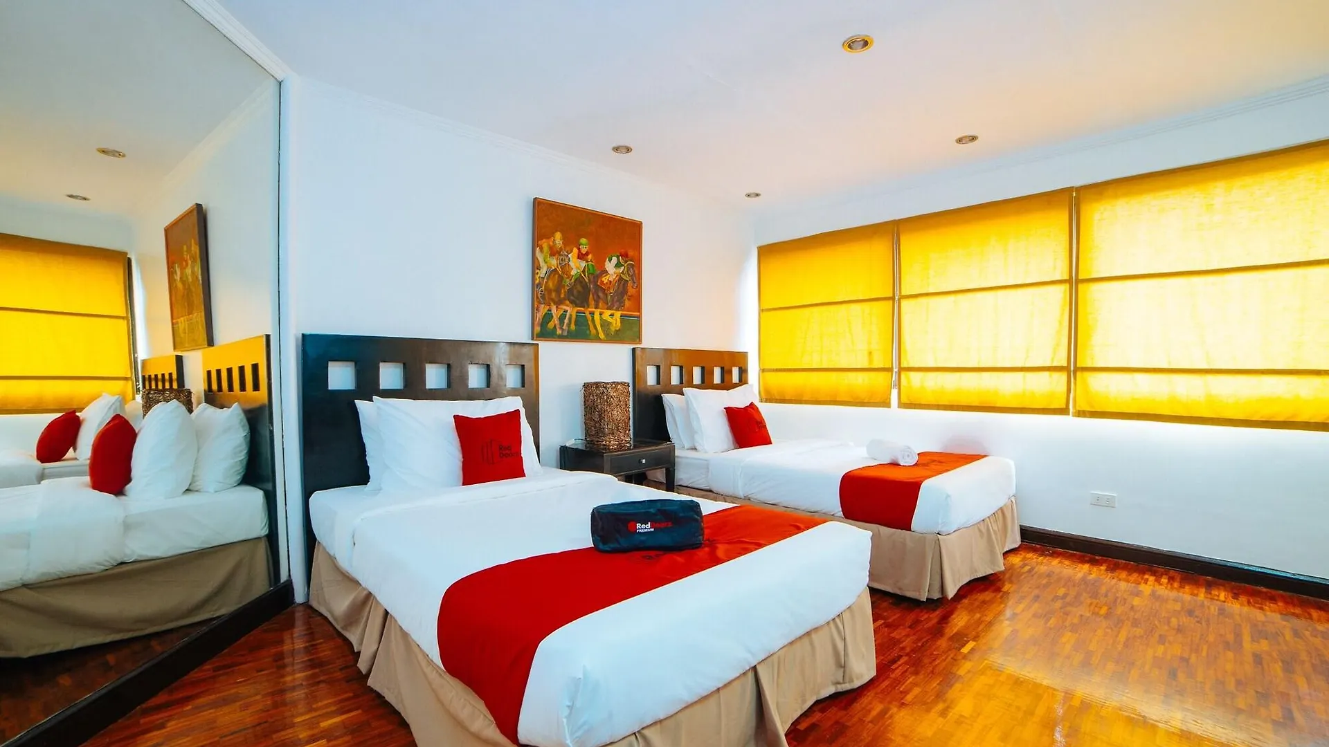 Reddoorz Premium Near Greenbelt Makati - Vaccinated Staff Makati City Philippines