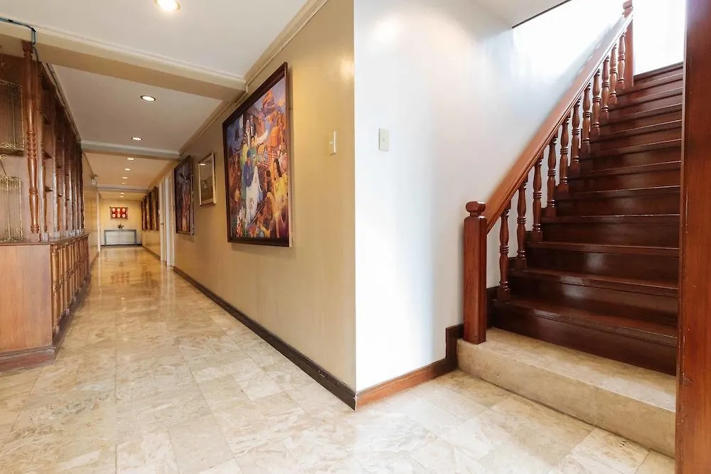 Reddoorz Premium Near Greenbelt Makati - Vaccinated Staff Makati City Hotel