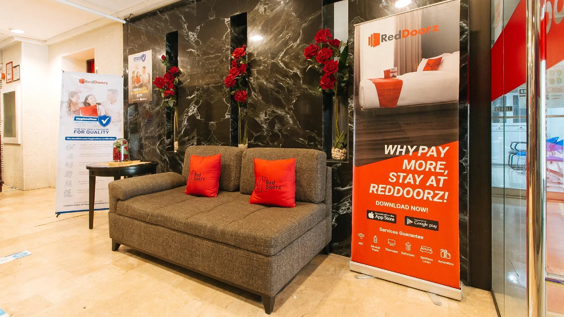Reddoorz Premium Near Greenbelt Makati - Vaccinated Staff Makati City